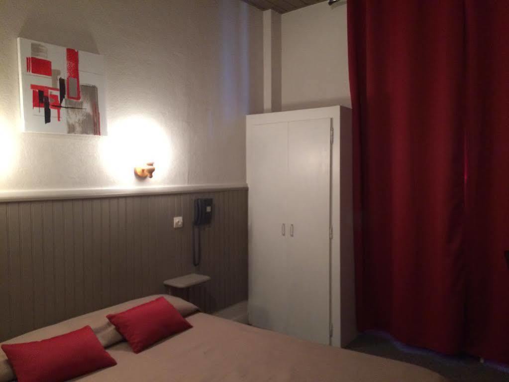 Hôtel Gloria Grenoble Esterno foto